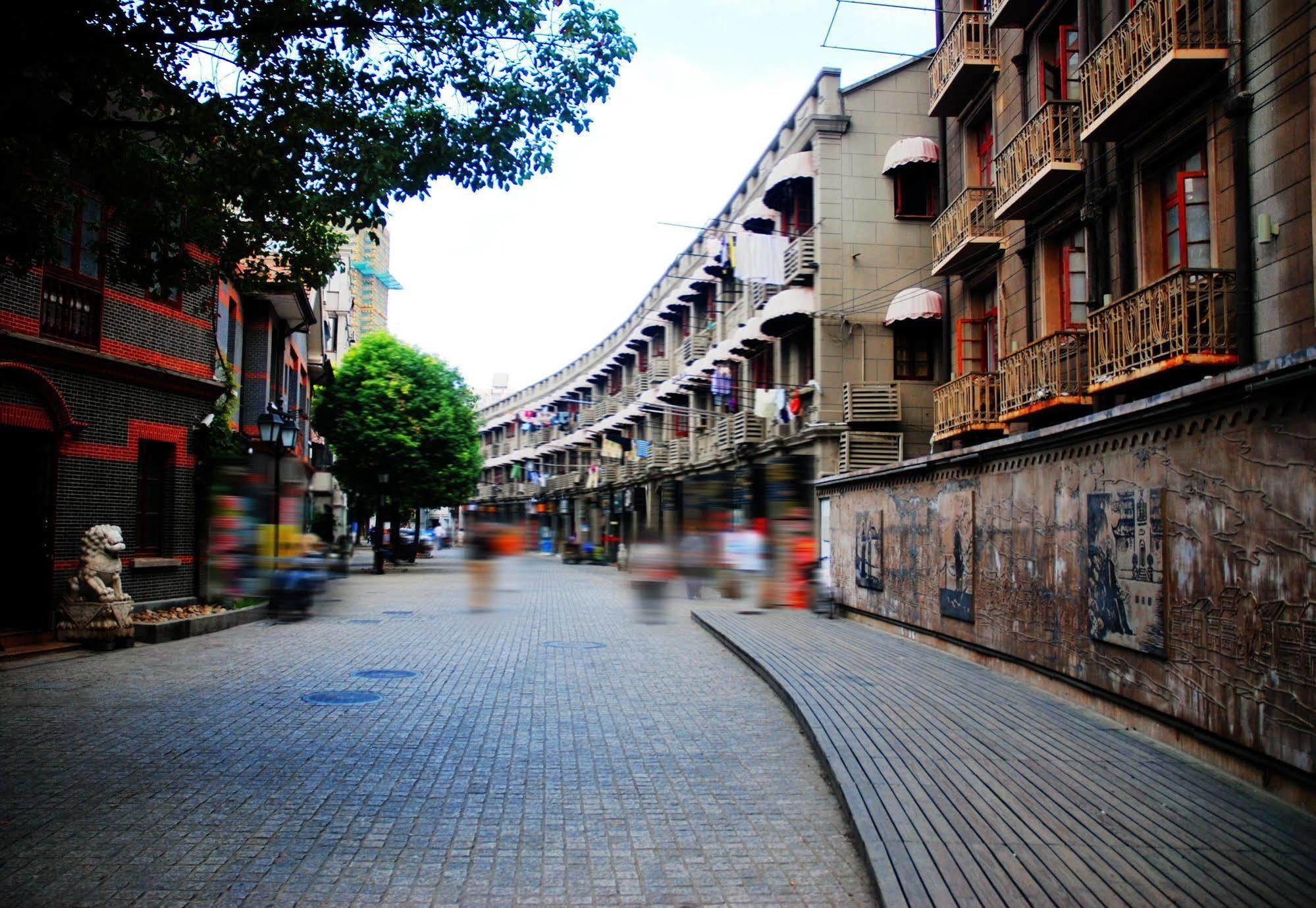 Kingtown Hongkou Sanghaj Kültér fotó